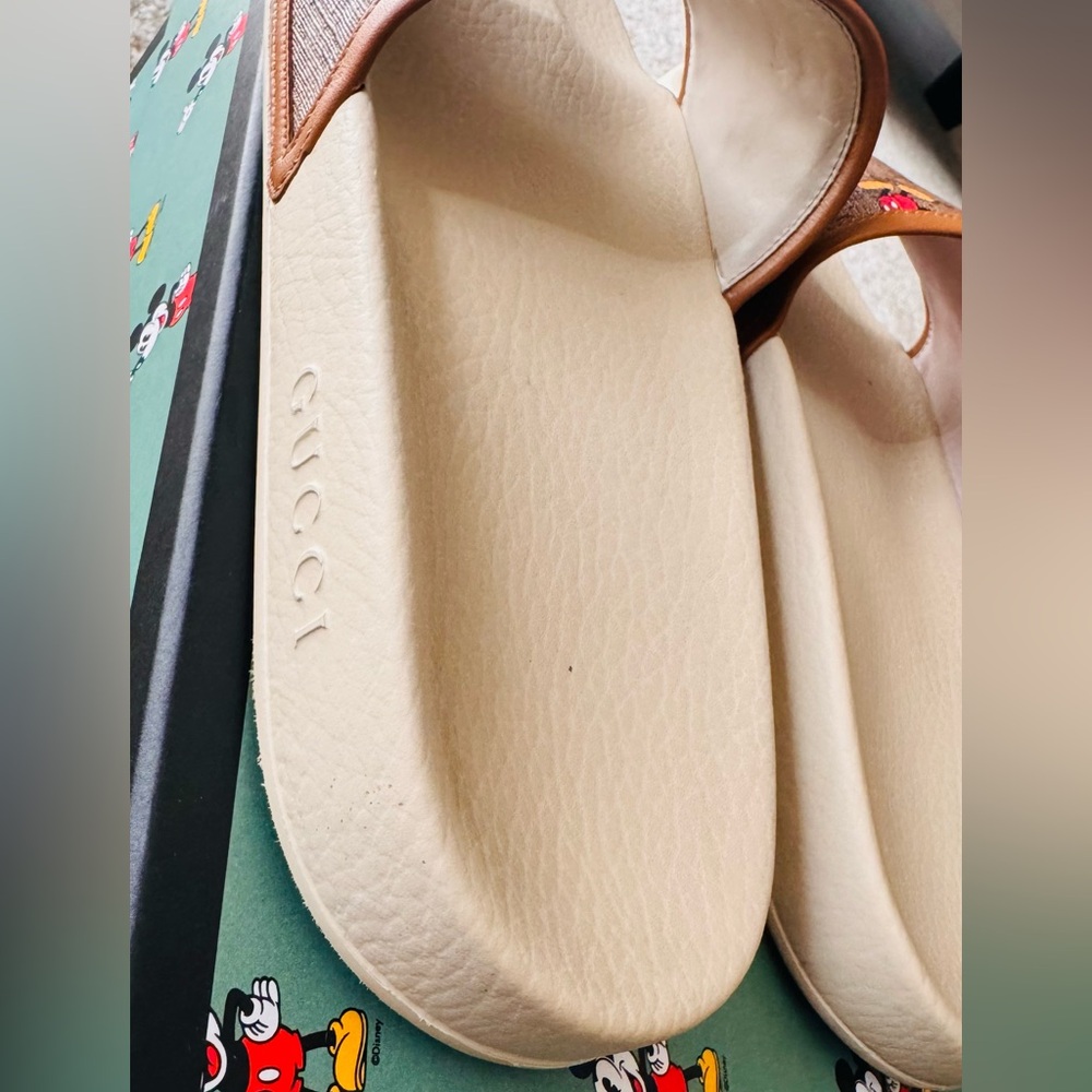 Gucci Green Mickey Mouse Slides - Picture 3 of 9